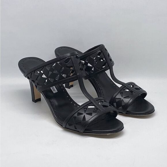 Manolo Blahnik Sophocles Perforated Mules size 37 - Picture 6 of 12